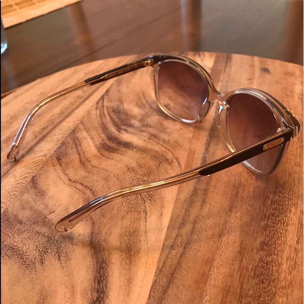 Chloe Sunglasses with case - Picture 5 of 8
